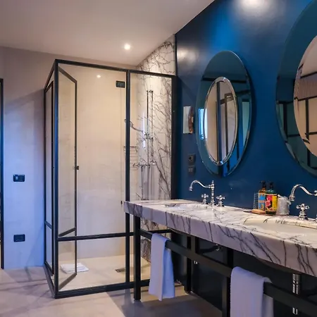 מלון Boutique Trieste - Adults Only 3*